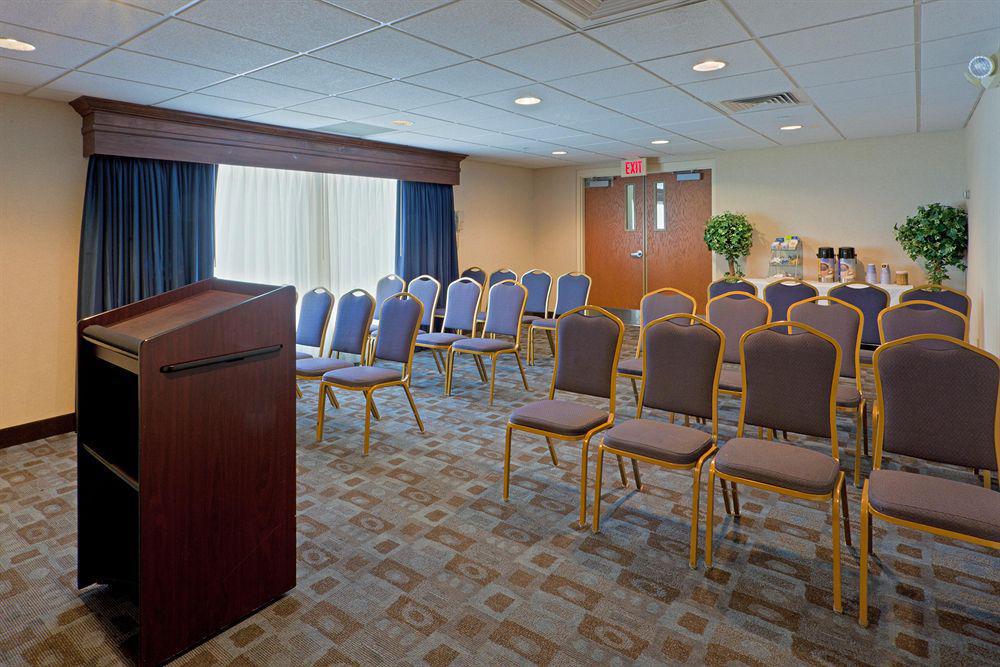 Holiday Inn Express Seaford-Route 13 Létesítmények fotó